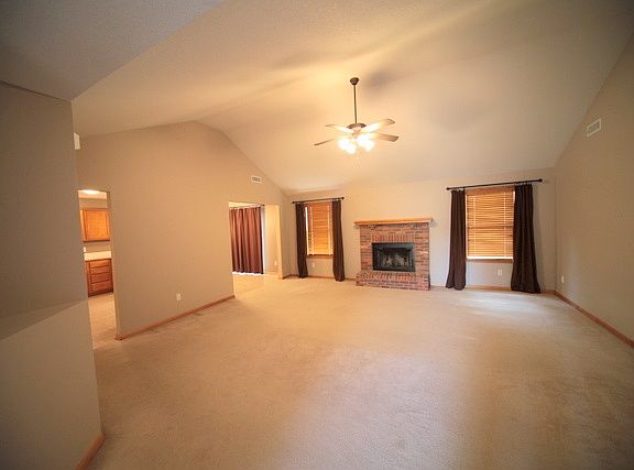 2011  Goodell Ct Lawrence, KS listing photo #5
