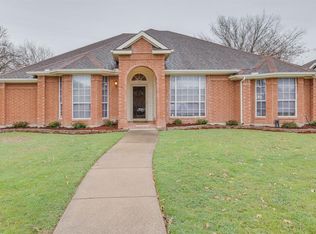 712 Brees Dr, Desoto, TX 75115