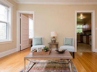 1243 Judson Ave #2AP5U4F70, Evanston, IL 60202