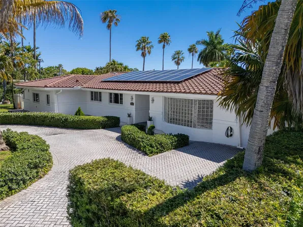 20235 Highland Lakes Blvd, Miami, FL 33179