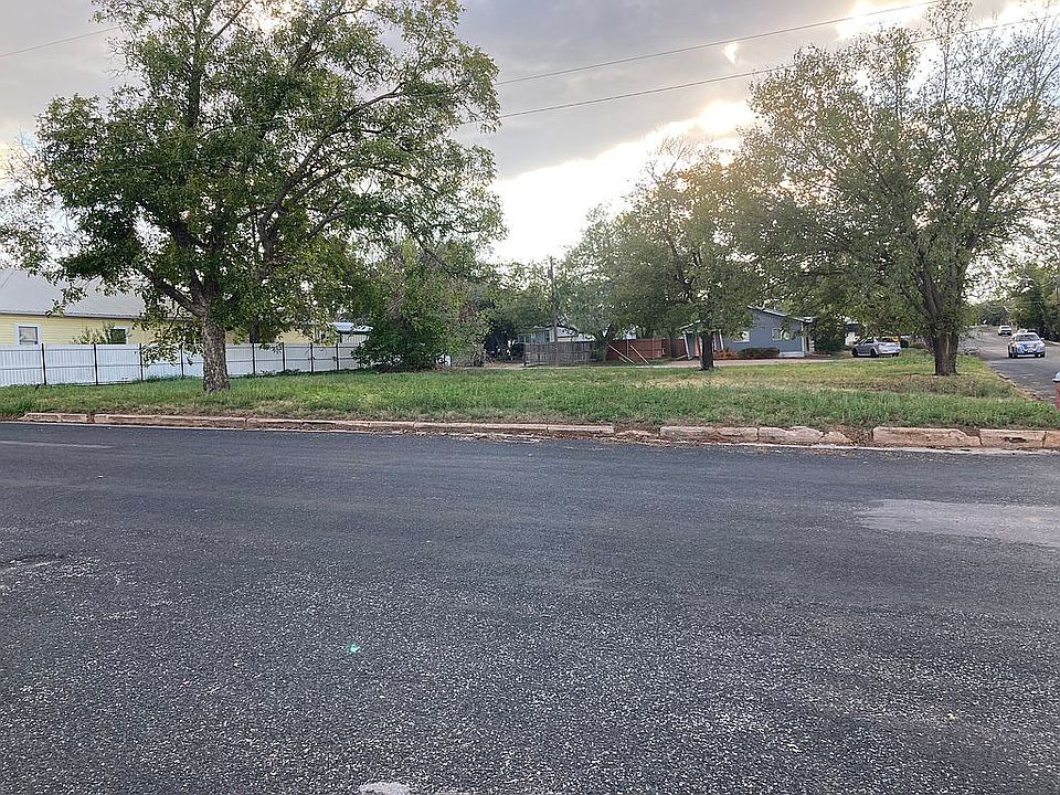 1st image of 504 Kraupahen St