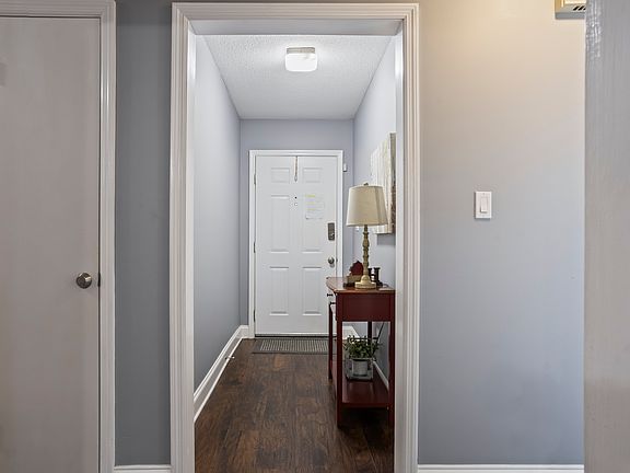 2nd image of 736 Maple Dr SE