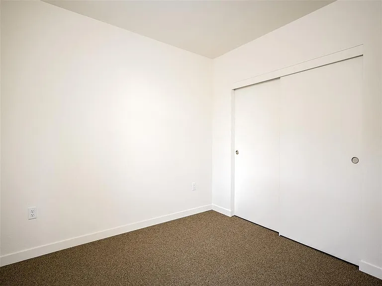 Tiller Terrace — Photo 78