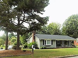 1237 Kenwood Dr, Burlington, NC 27215