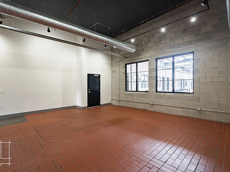 Wonder Bread Lofts — Photo 51