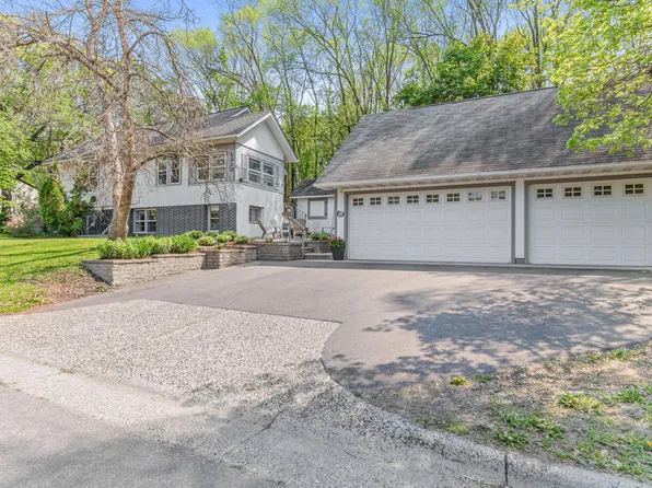 1530 English St, Saint Paul, MN 55106