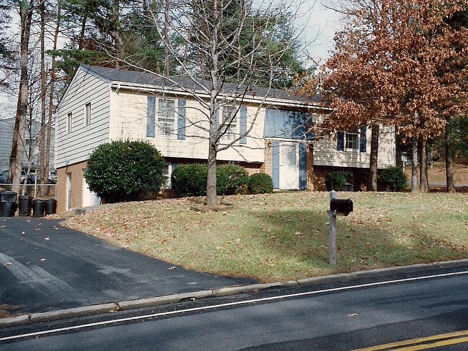 1st image of 4137 Chaparral Dr
