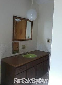 Upstairs Bathroom