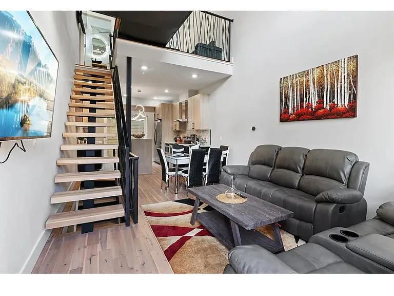 2531 Annin St — Photo 24