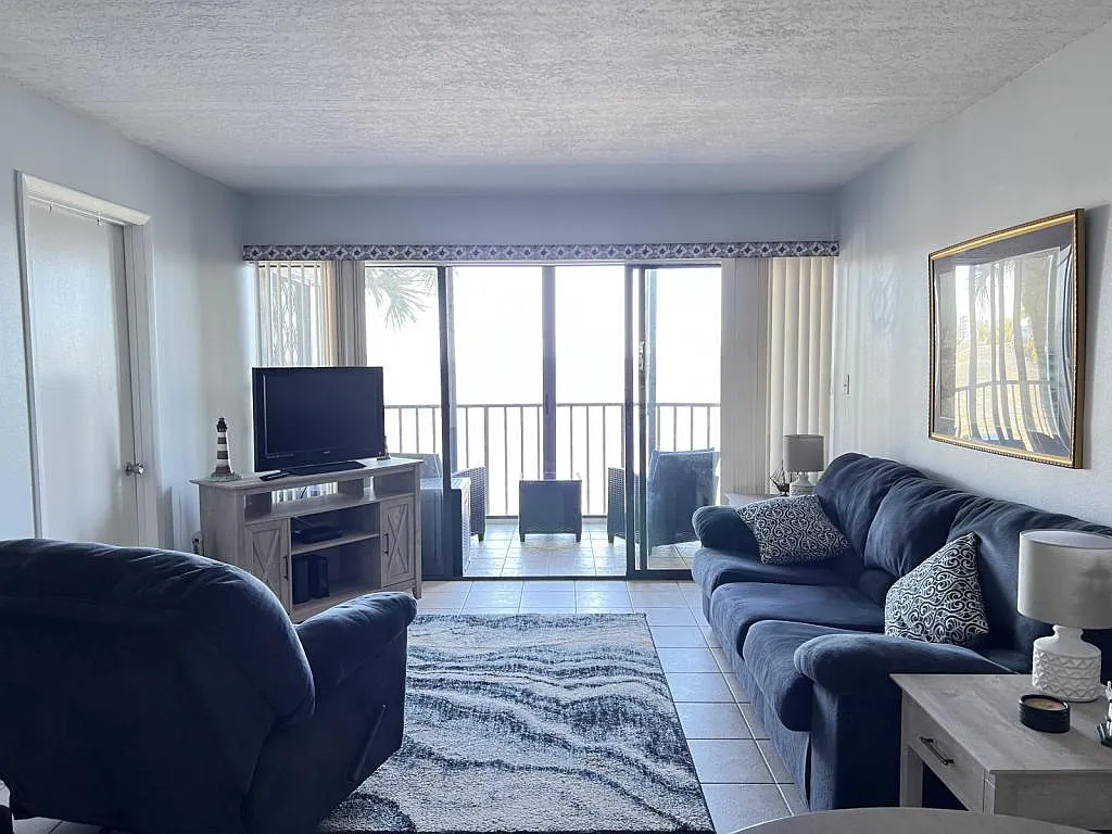 2465 S Washington Ave, 303a — Photo 4