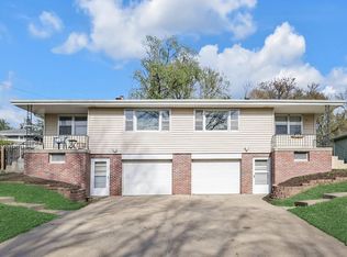 3113 S 44th Ave, Omaha, NE 68105