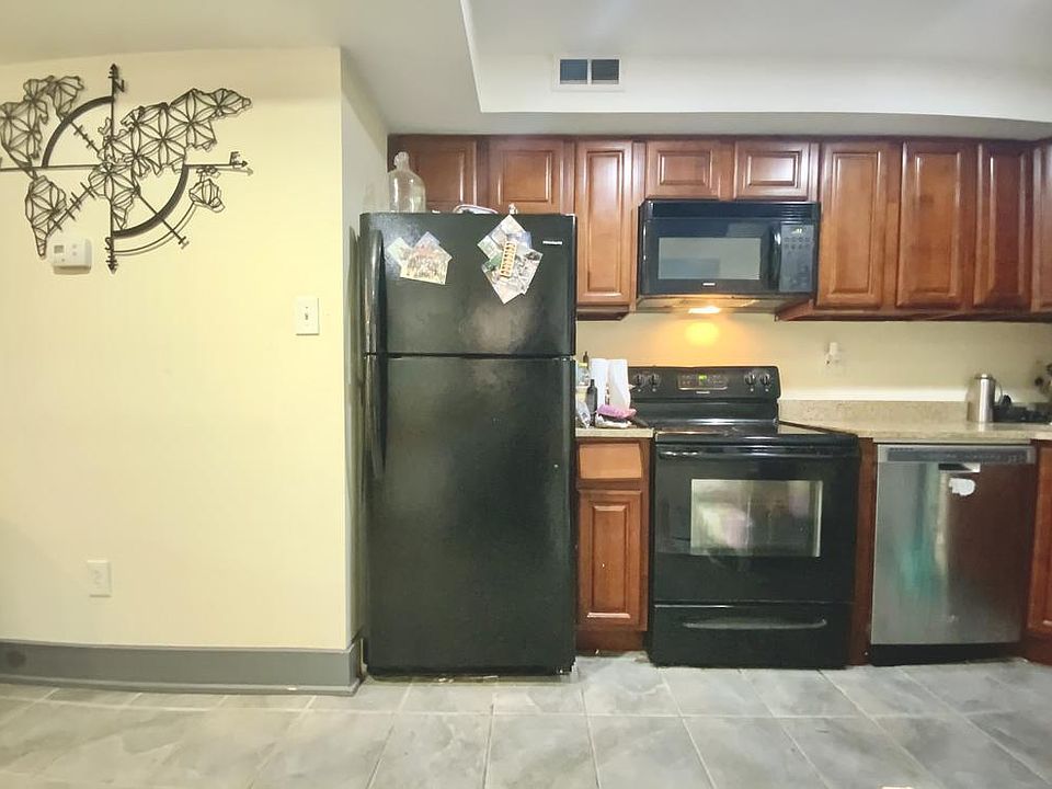 1st image of 1512 N 17th St Basement Basement