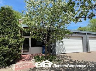 791 Sunset Dr S, Hopkins, MN 55305