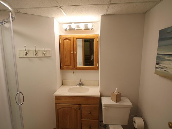 3rd image of 289 Lionel Ln