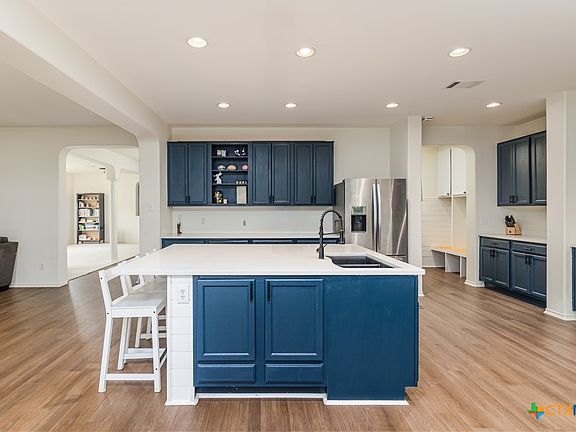 4th image of 9124 Vista Valley Dr