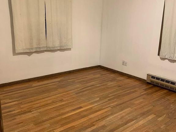 4th image of 7501 47th Ave NE