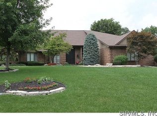 7 Fairway Dr, Edwardsville, IL 62025