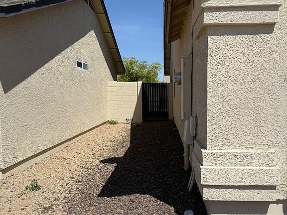 3rd image of 3700 E SANDWICK Drive