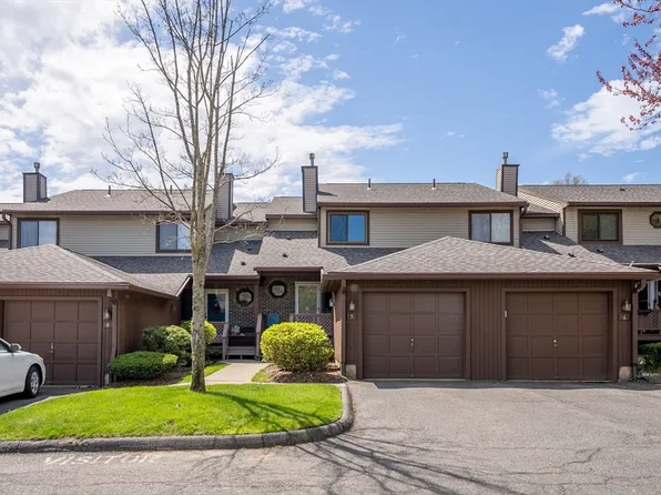 5 Ash Ln Unit 5, Agawam, MA 01001