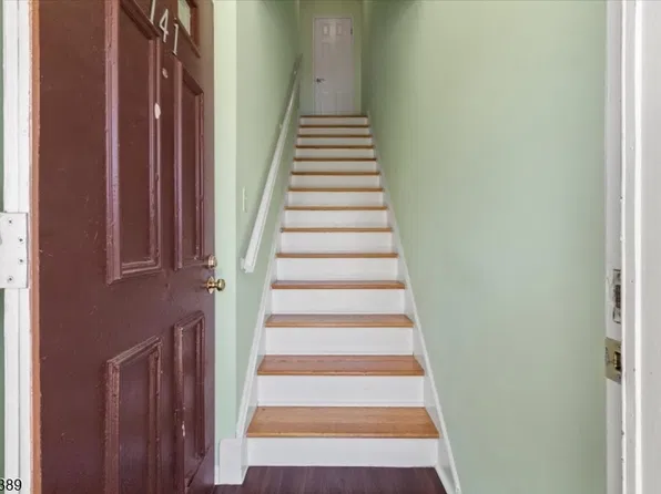 141 N Maple Ave, Park Ridge, NJ 07656