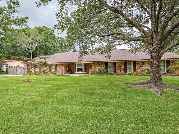 2nd image of 9104 Palmetto Dr