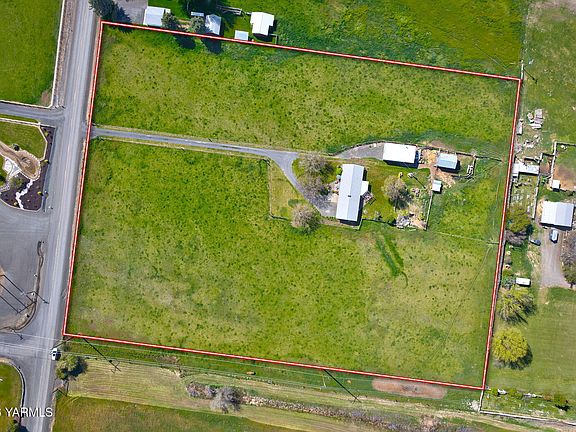 2nd image of 180 Pomona Heights Rd