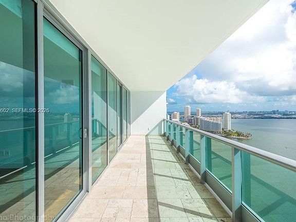 3rd image of 1331 Brickell Bay Dr APT 3505