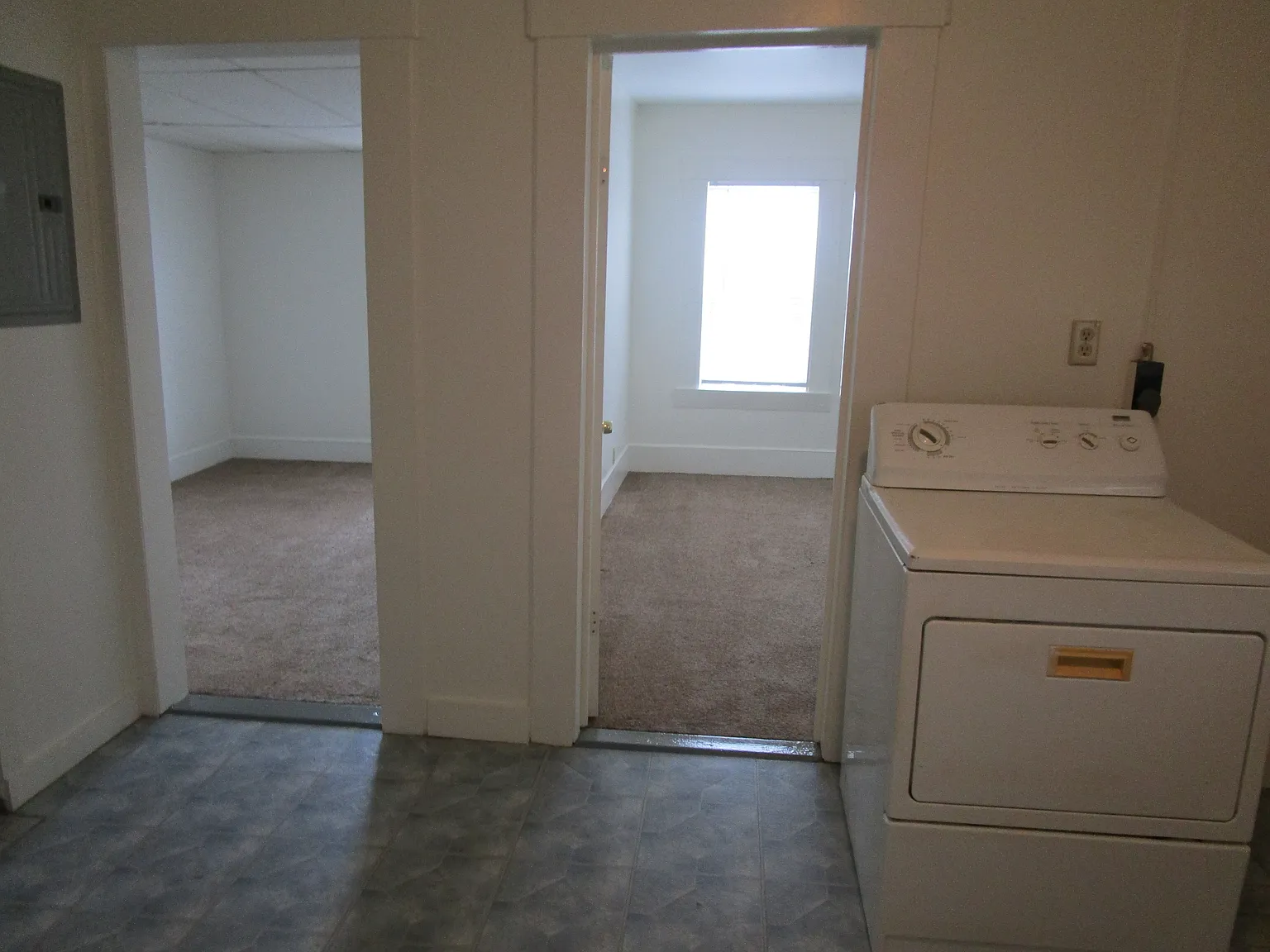 2 bed, $1,375 — Photo 4