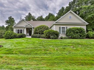 14 Hancock Drive, Bedford, NH 03110
