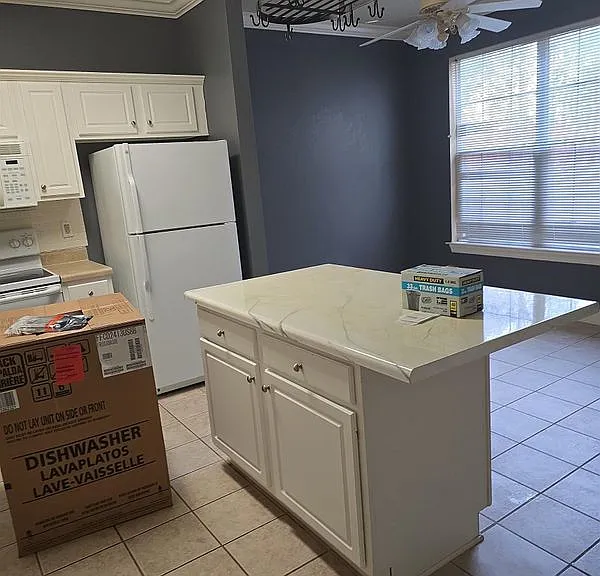 2173 Plantation Ln — Photo 3