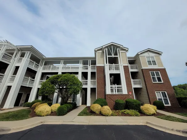 940 Jetton St Unit 17, Davidson, NC 28036