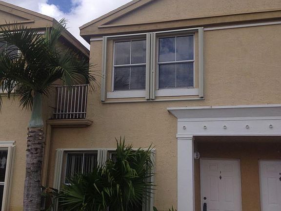 3rd image of 9203 Fontainebleau Blvd #107