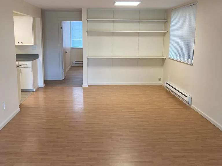 419 19th Ave E #6 — Photo 16