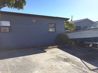 741 NW 4th St, Hallandale Beach, FL 33009