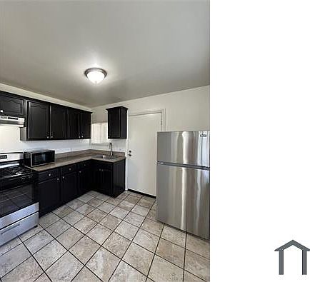 5th image of 4523 1/4 Wesley Ave