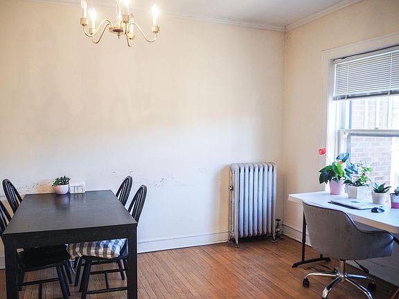 5th image of 545 Hinman Ave APT L3