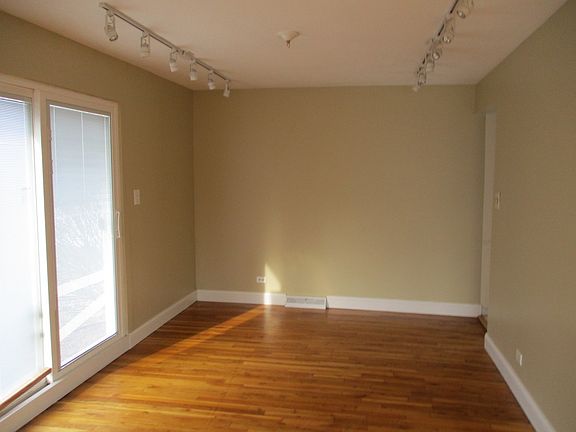 5th image of 17804 Pebblewood Ln