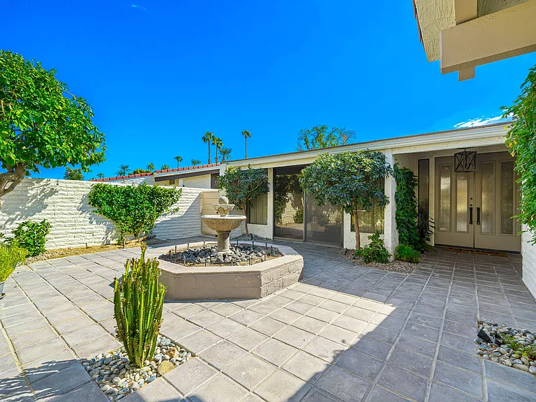 75593 Desert Horizons Dr — Photo 7