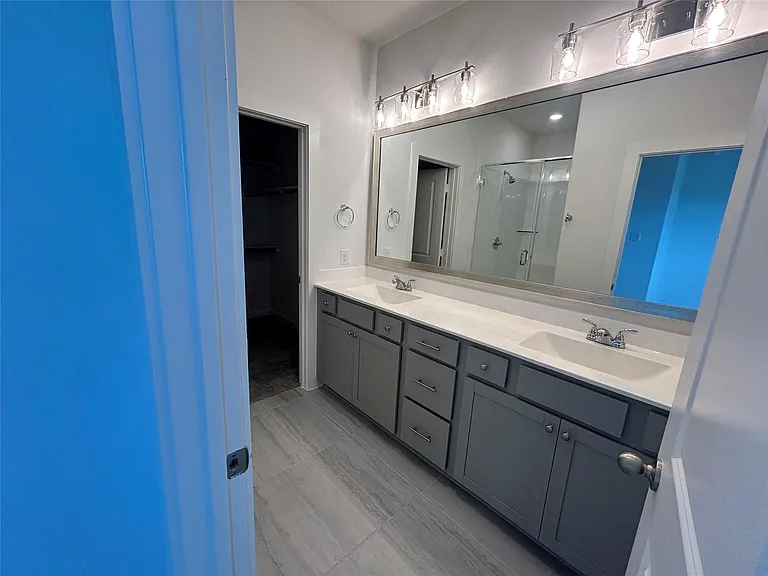 3331 Loam Ln — Photo 17