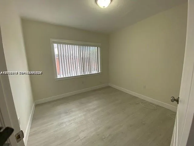 3530 SW 9th Ter #6B — Photo 5