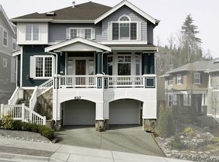 687 Bear Ridge Dr NW, Issaquah, WA 98027