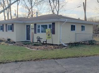 8926 Ohio Pl, Highland, IN 46322