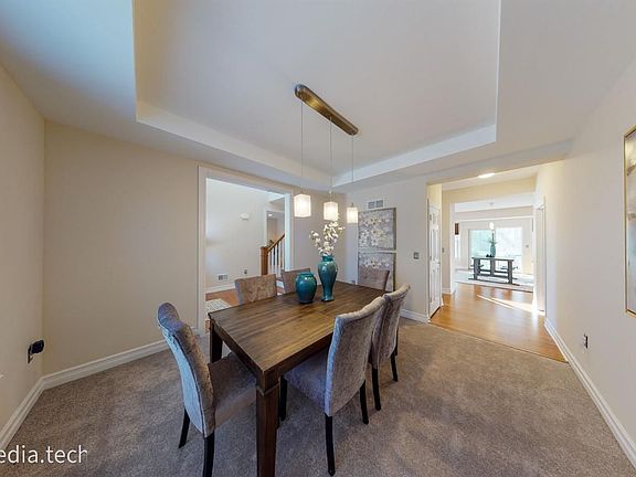 5th image of 1481 Saint James Blvd