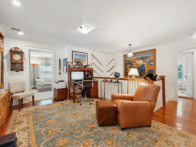 24 Jennings Ave — Photo 20