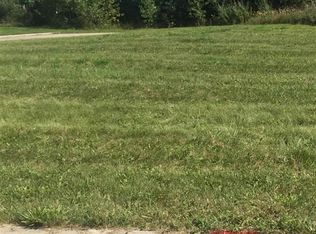 1191 Lancaster St, Lapeer, MI 48446