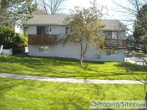 1st image of 2200 Garland Dr APT 32
