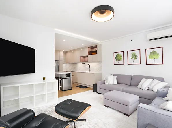 906 Bergen Street 5B image 1 of 14