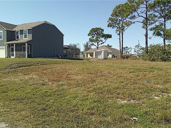 3rd image of 2538 NW 18th AVE