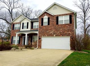 205 Valley View Dr, Edwardsville, IL 62025