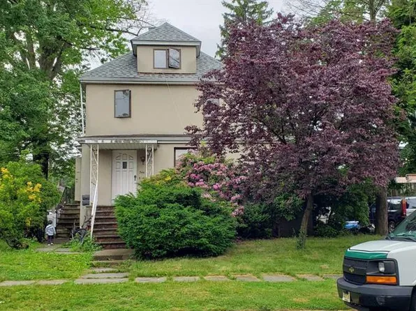 544 Hillside Ave, Palisades Park, NJ 07650